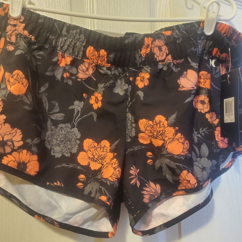 Hurley boardshorts
